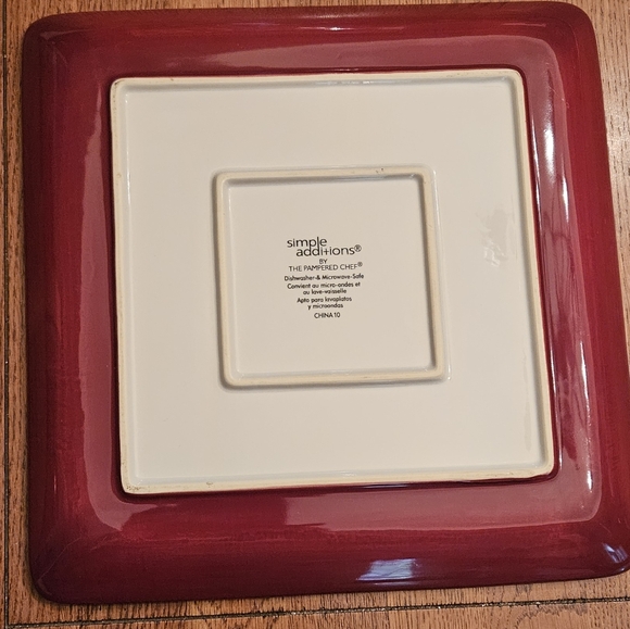 PAMPERED CHEF Simple Additions Cranberry & white in color. 10" - Picture 2 of 5